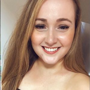 Meet your Posher, Yasmin